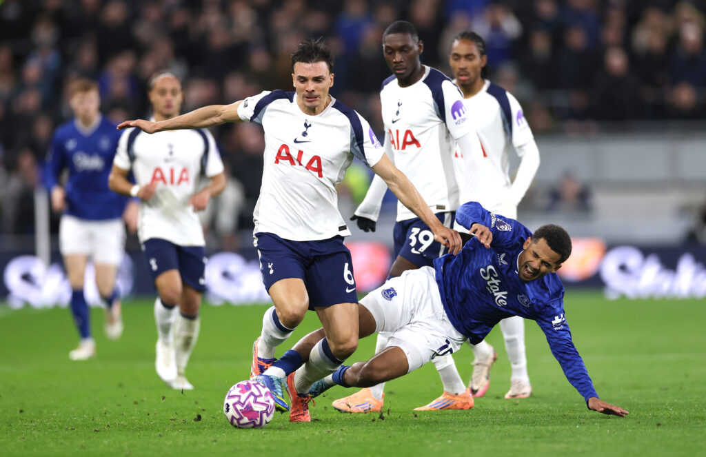 Everton v Tottenham Hotspur - Premier League