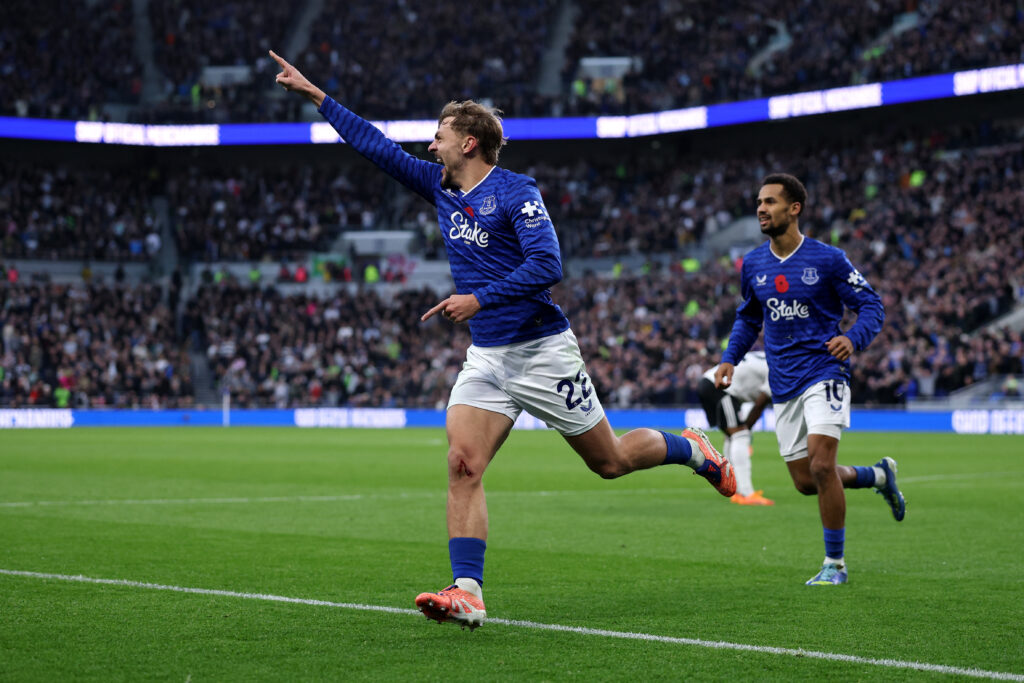 Everton v Fulham - Premier League