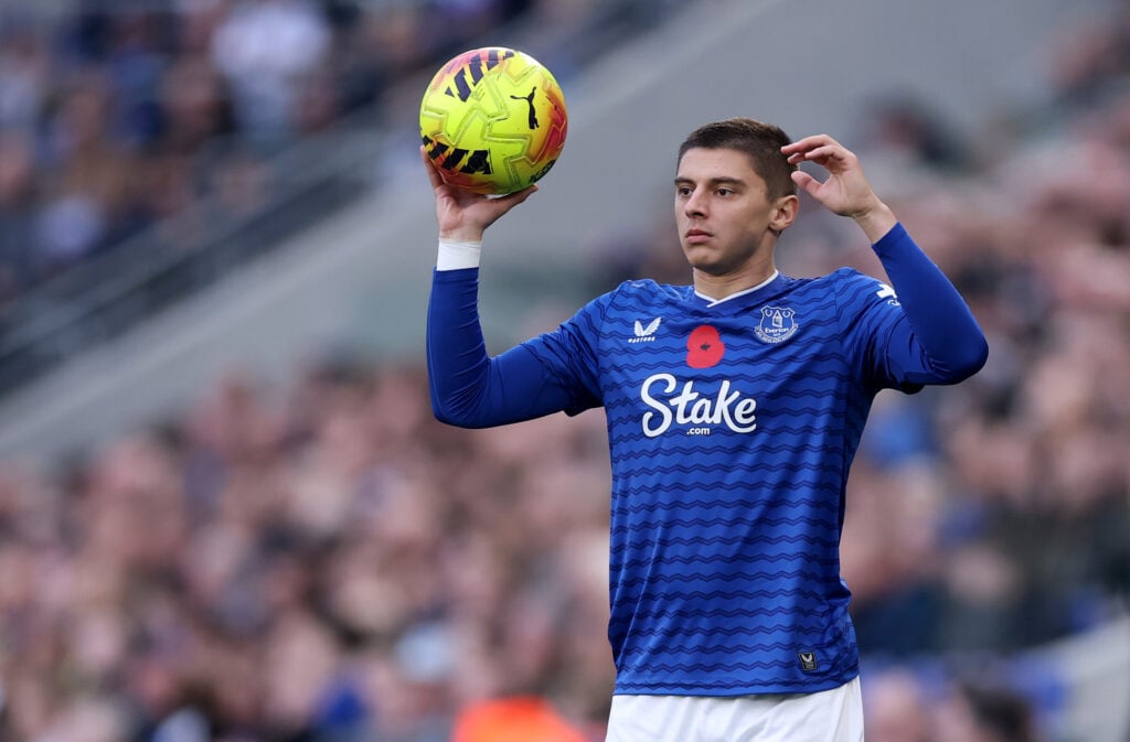 Everton v Fulham - Premier League