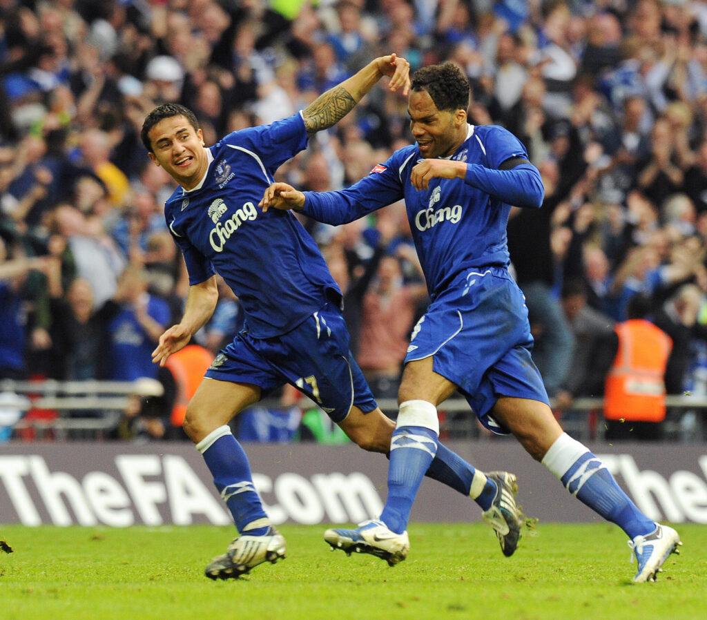 Everton's Australian player Tim Cahill (