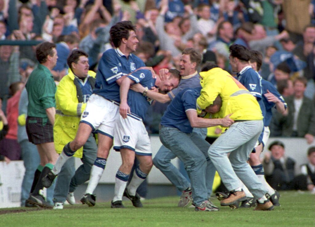 Everton's Graham Stuart scoring the winning goal against Wimbledon.