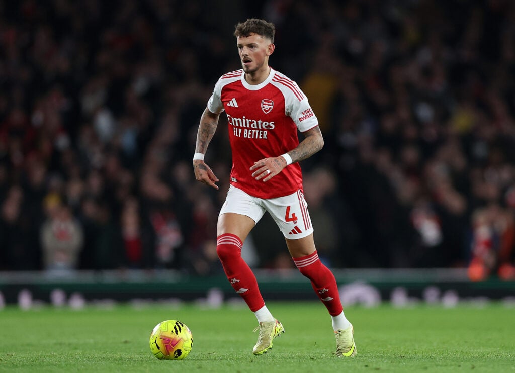 Ben White playing for Arsenal.