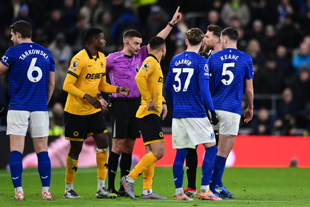 Michael Keane gets sent off for Everton against Wolves.