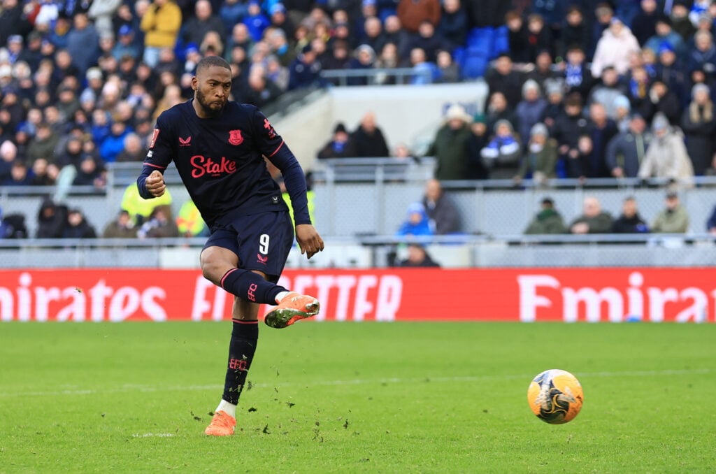 Beto takes a penalty for Everton.