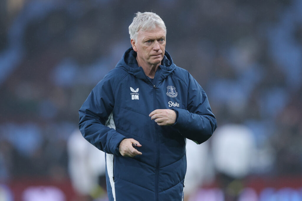 David Moyes managing Everton.