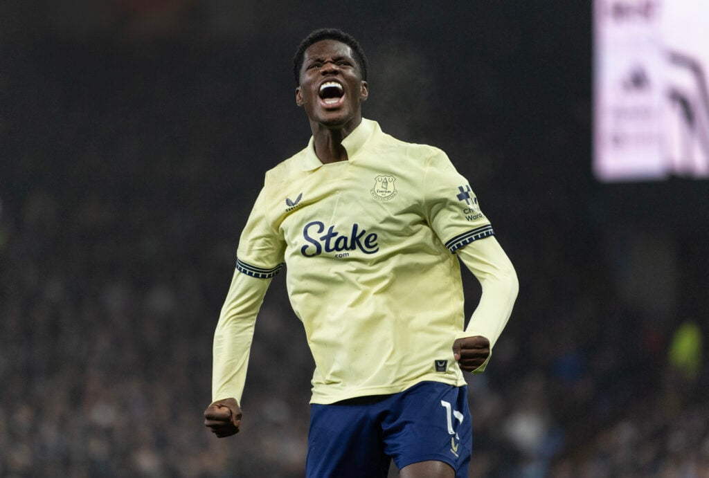 Aston Villa v Everton - Premier League