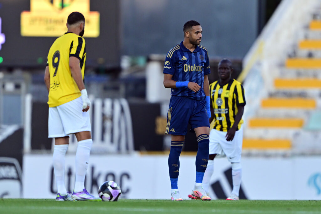 Youssef En-Nesyri playing for Al-Ittihad.