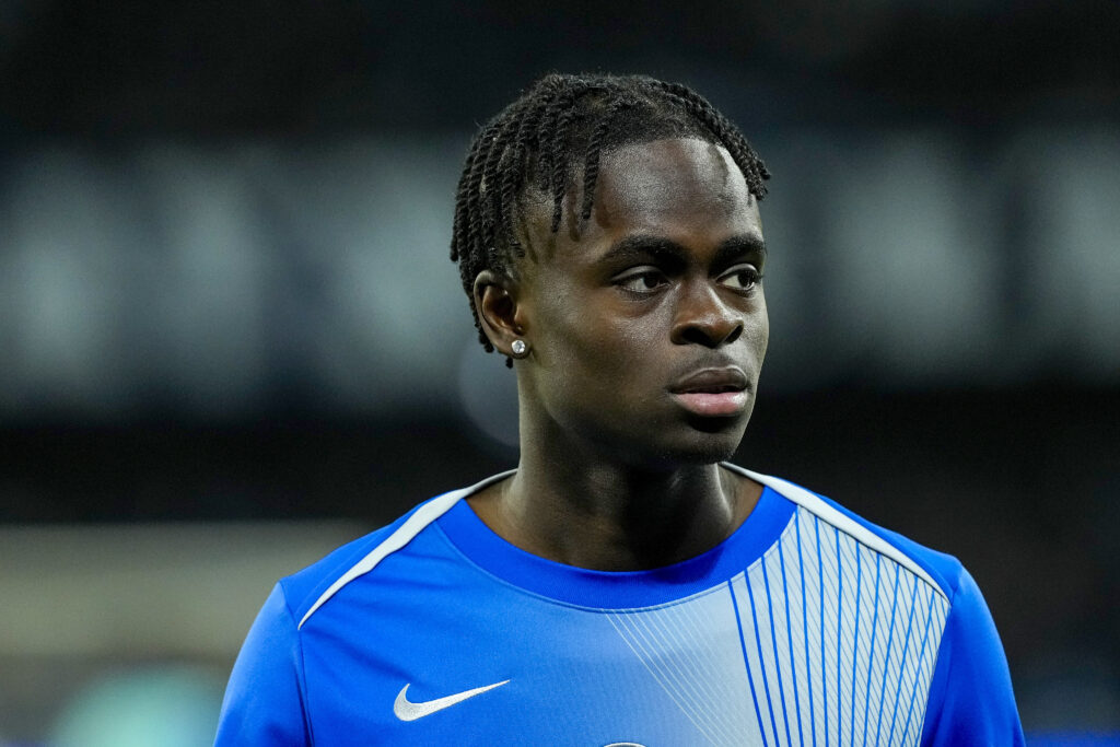 Tyrique George warming up for Chelsea.