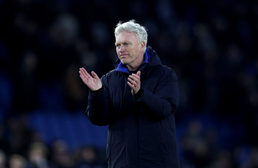 David Moyes claps fans.