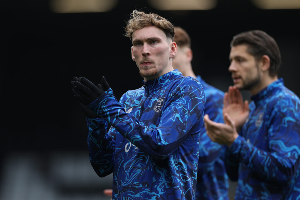 James Garner warming up for Everton.