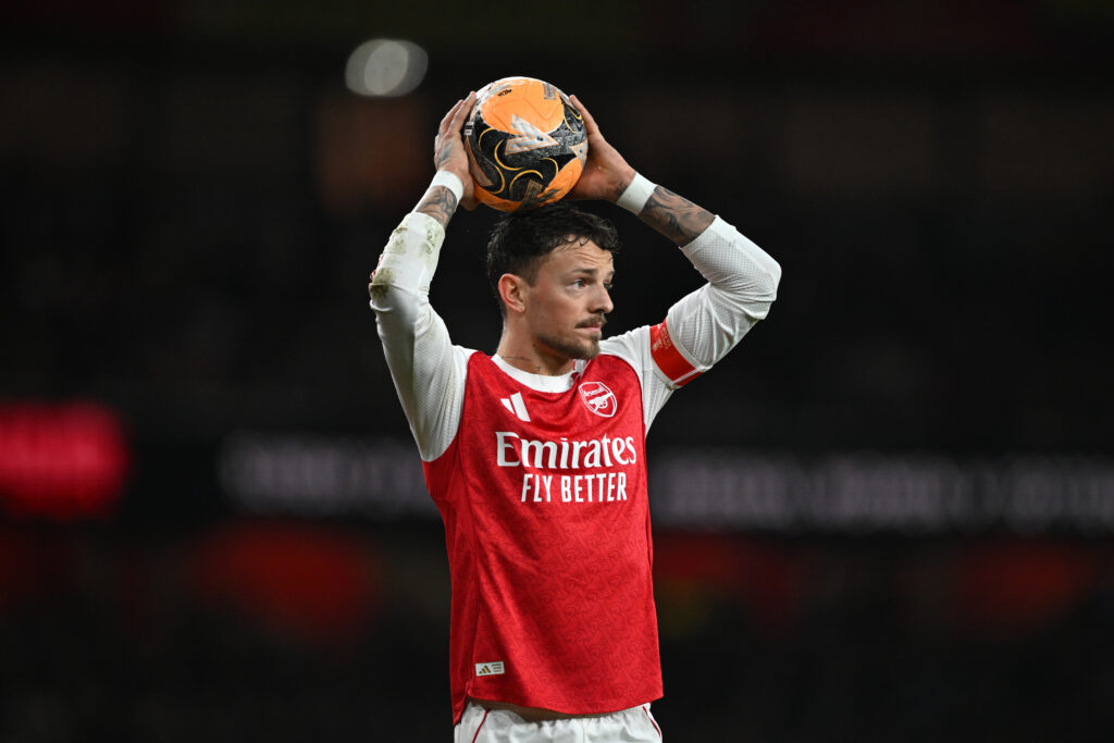 Ben White takes a throw-in for Arsenal.