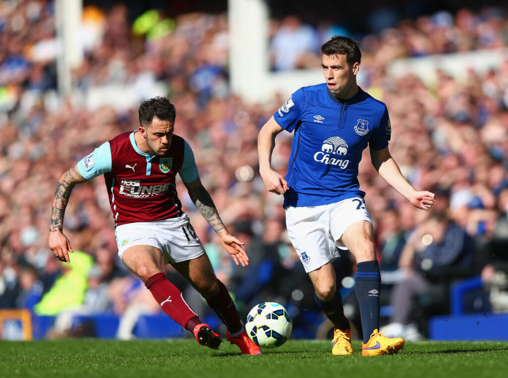 Seamus Coleman plays the ball for Everton.