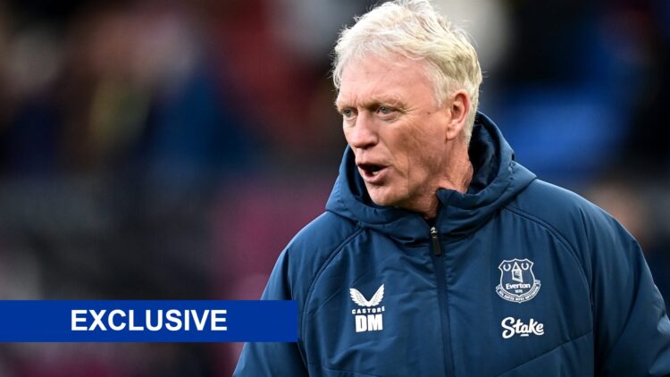 David Moyes looks on prior to the Premier League match between Burnley and Everton at Turf Moor