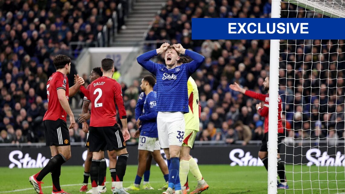 Everton v Manchester United - Premier League