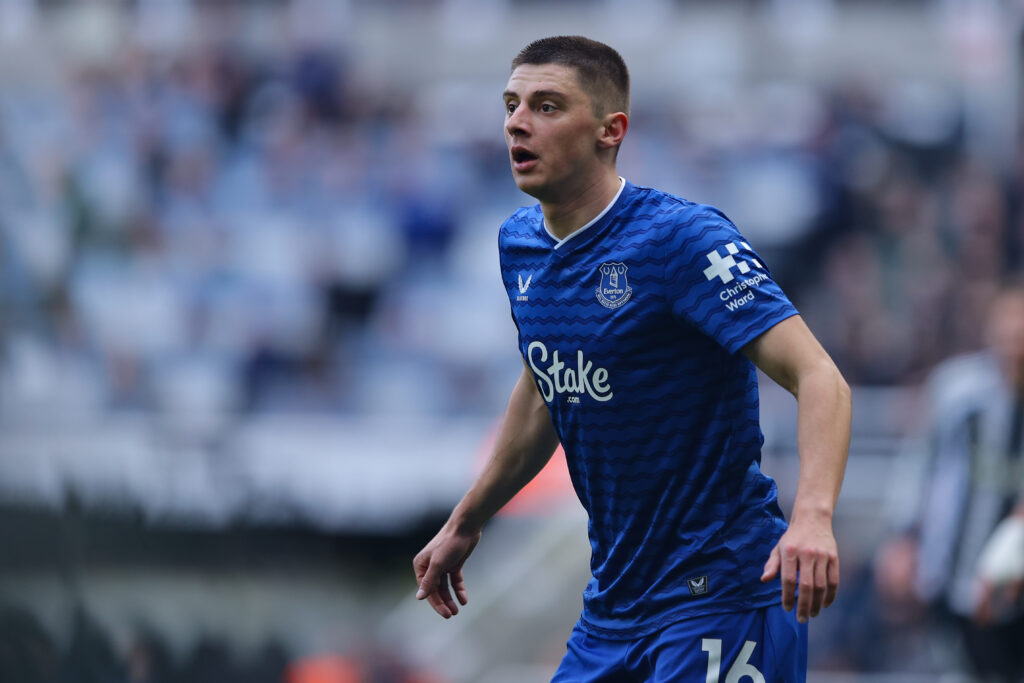 Newcastle United v Everton - Premier League