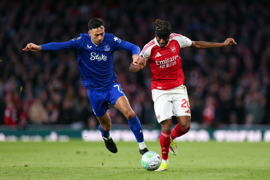 Dwight McNeil playing for Everton.