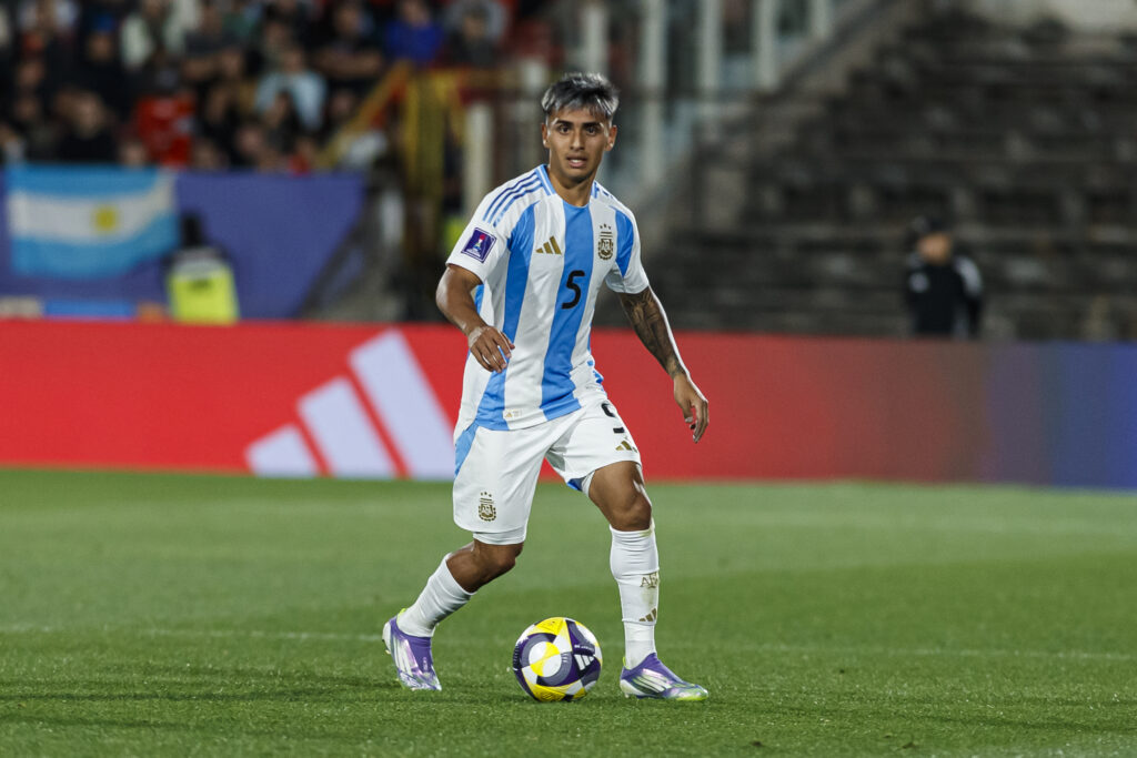 Argentina midfielder Milton Delgado.