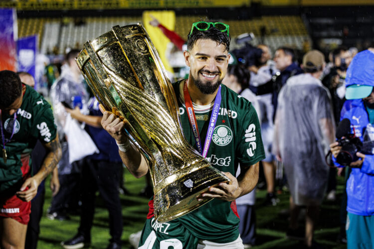 Photo by Paulo H. Dias/Eurasia Sport Images/Getty Images