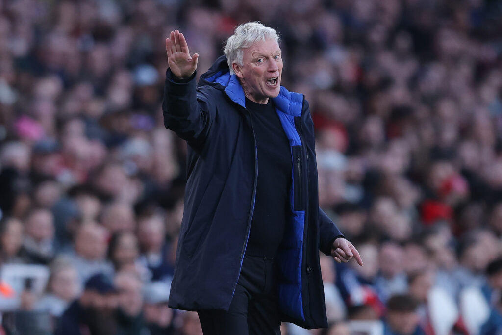 David Moyes managing Everton.
