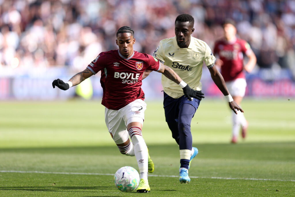 Crysencio Summerville playing against Everton.
