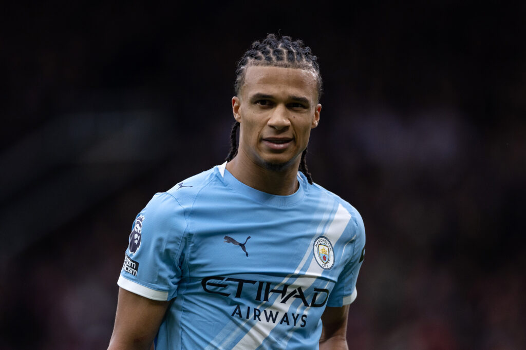 Nathan Ake playing for Manchester City.