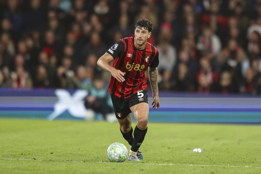 Marcos Senesi playing for Bournemouth.