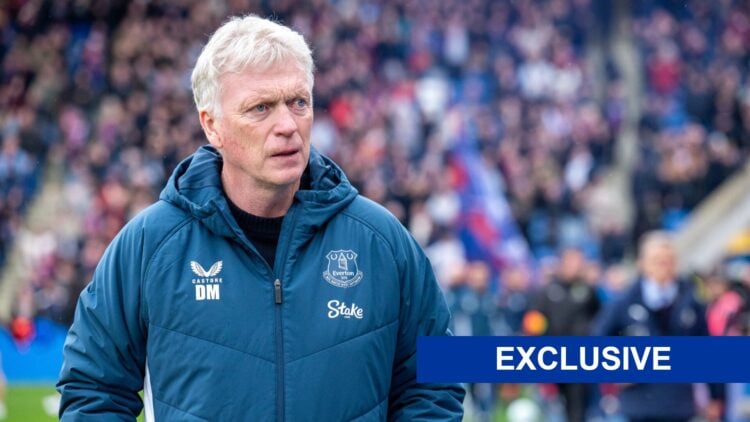 David Moyes, Everton manager, on the touchline at Selhurst Park.