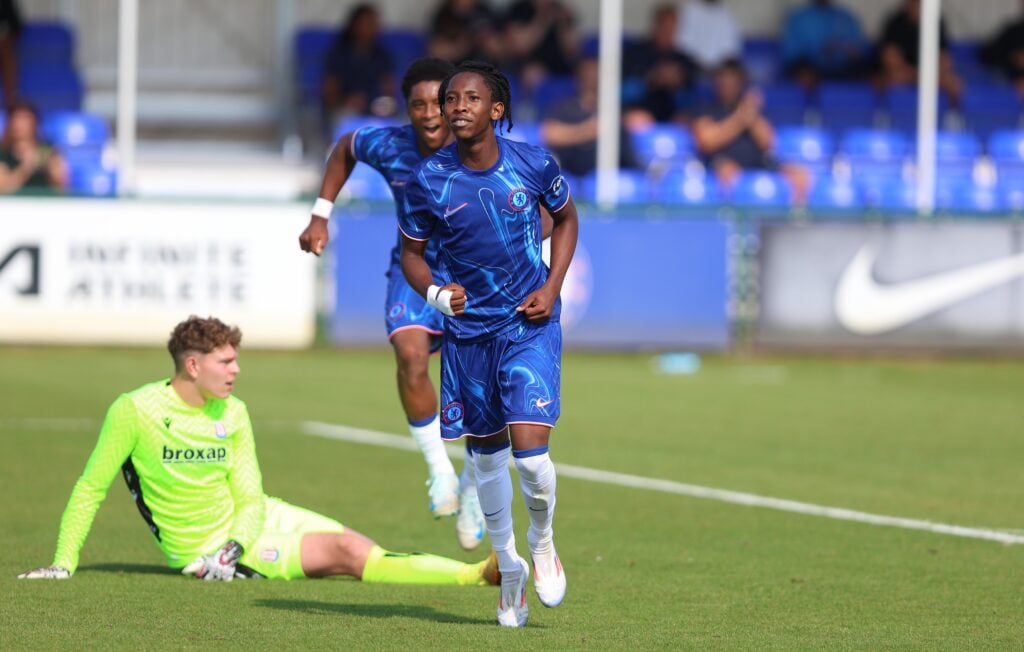 Chelsea teenage Sol Gordon.