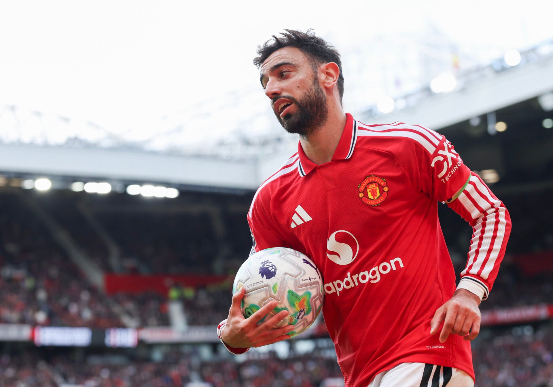 Bruno Fernandes thinks £35m star Everton could sign is a 'complete player'