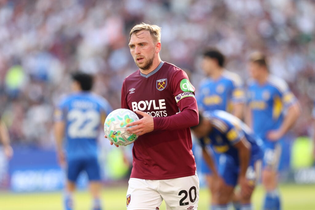 Jarrod Bowen playing for West Ham.