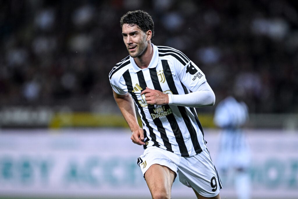 Dusan Vlahovic playing for Juventus.