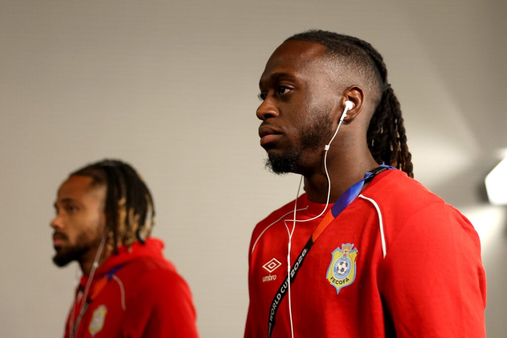Aaron Wan-Bissaka listens to music.