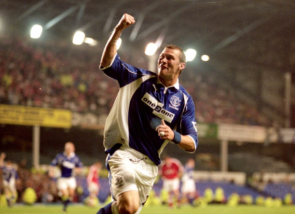 Duncan Ferguson playing for Everton.