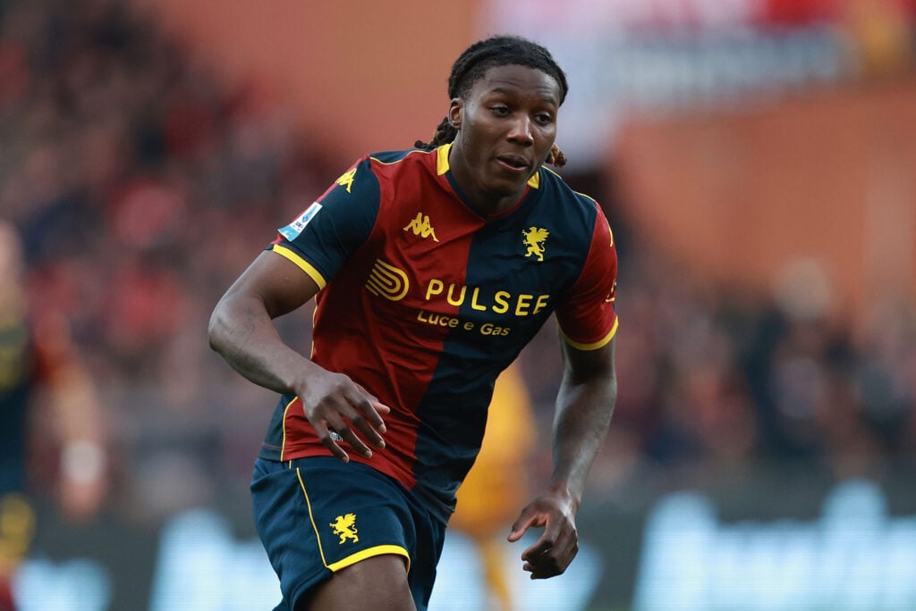 Brooke Norton-Cuffy playing for Genoa.