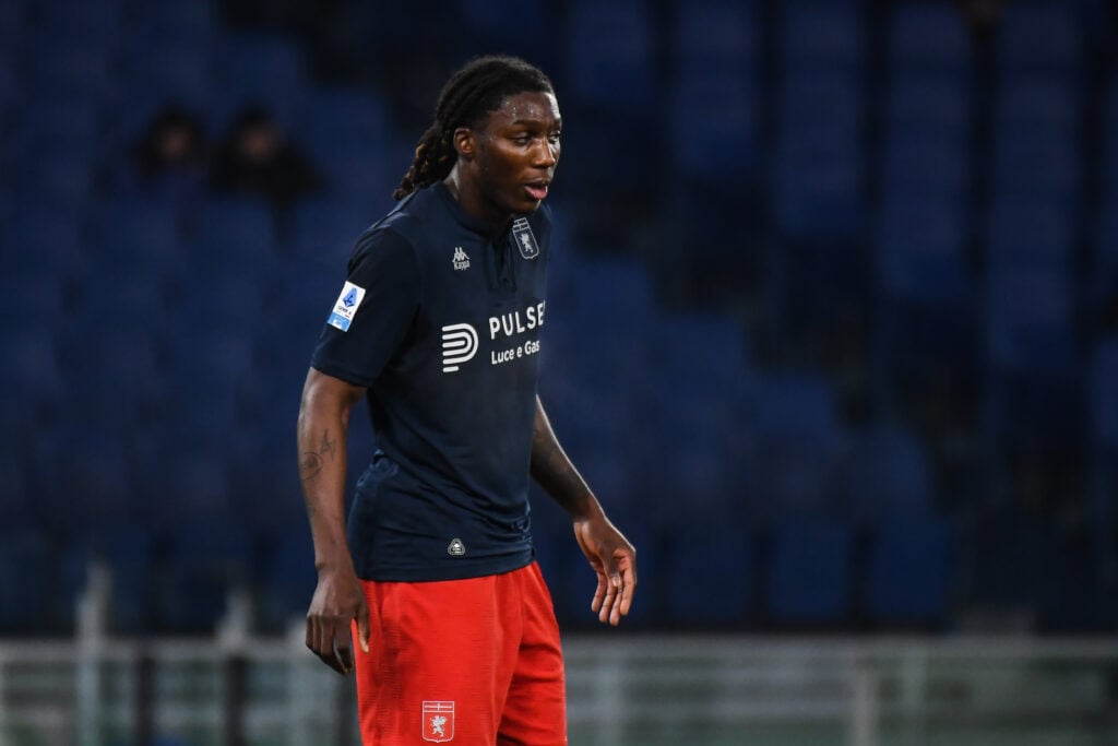 Brooke Norton-Cuffy playing for Genoa.
