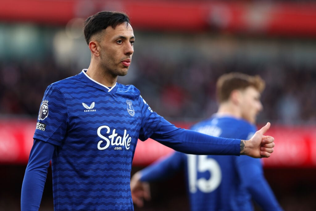 Dwight McNeil playing for Everton.